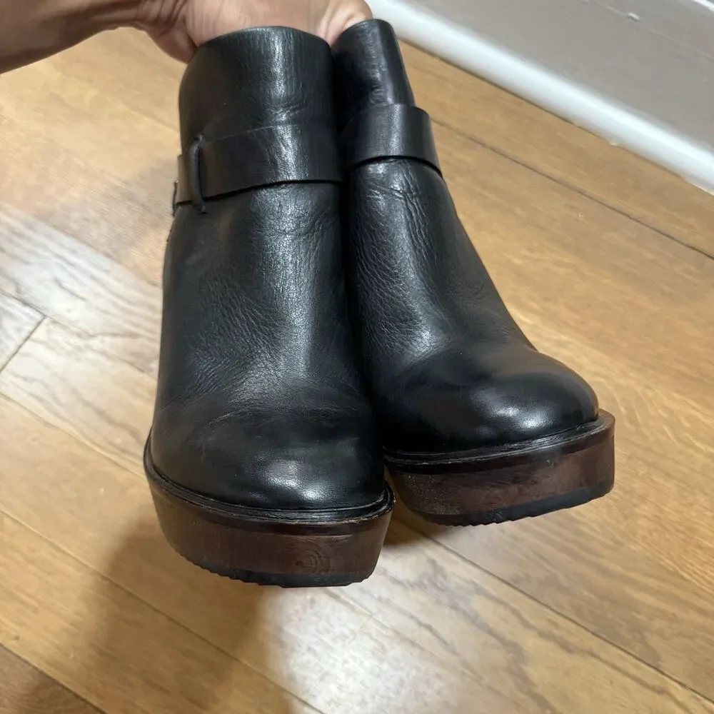 Dolce Vita Women's Black Colie Leather Wood Platform Wedge Ankle Boots Sz 9.5